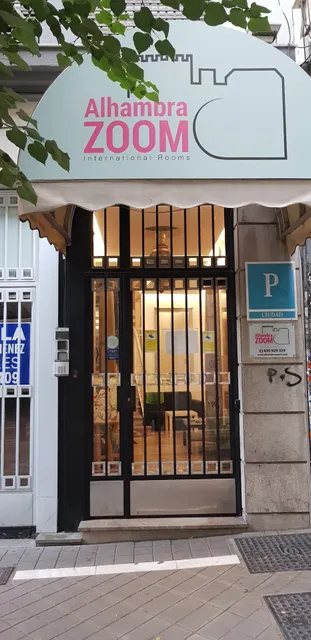 Alhambra Zoom