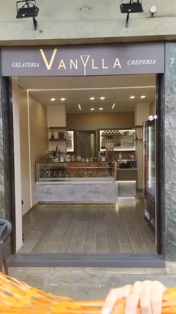 Vanylla Gelateria Creperia