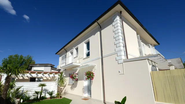 La Brise Luxury - Guesthouse & Apartment