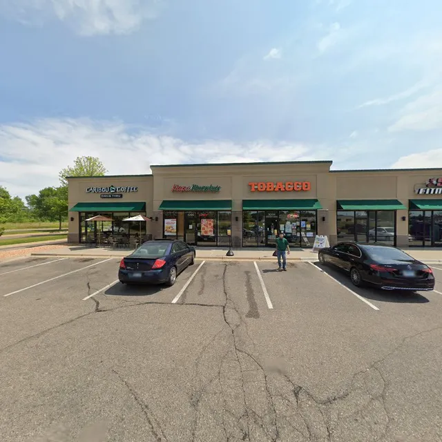 CHASKA GATEWAY PLAZA