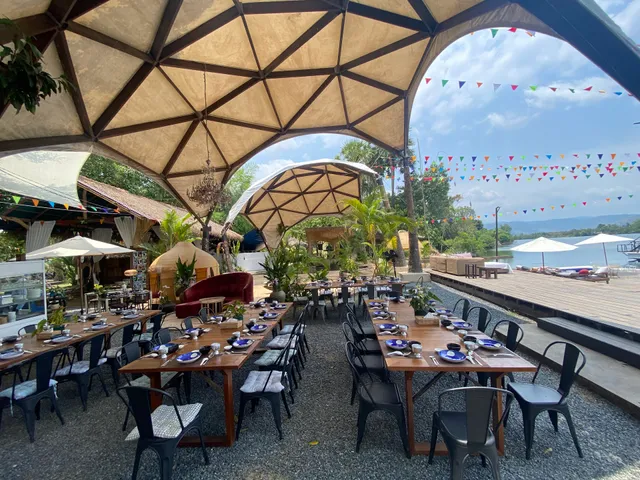 ភូមិថ្មីកំពត/ Phum Thmey Kampot