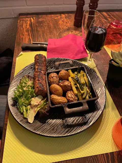 Auberge Saint Roch Bar restaurant cuisine traditionnelle