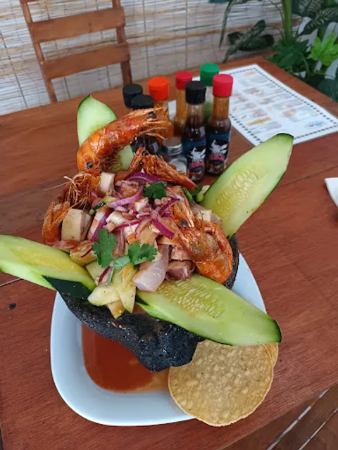 El Pescador Restaurant