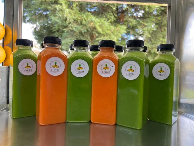 FRESH 100% Natural Juices
