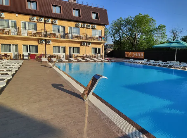 ЕЙСК ВИП ПЛАЗА