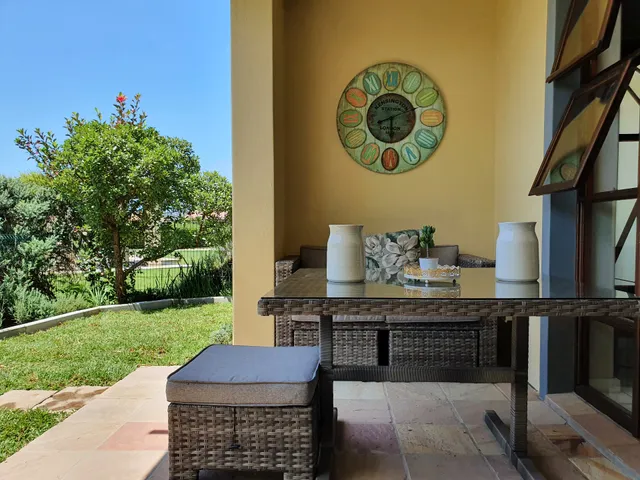 6 Whale Rock Gardens