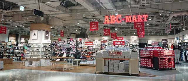 ABC - MART Shinsaibashiopaten