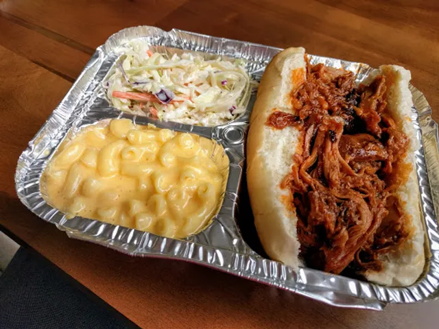 Mama T's Country Kitchen