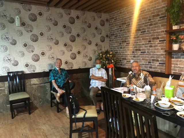 Sederhana Restaurant