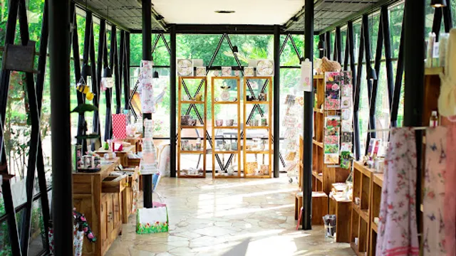 Dornröschen - Café im Zweibrücker Rosengarten