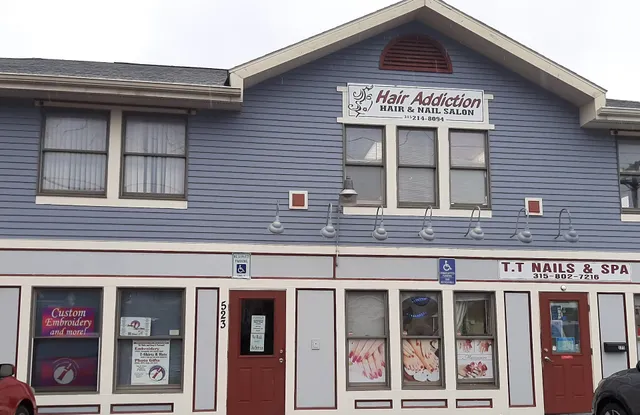 Simmons Ink and Stitch