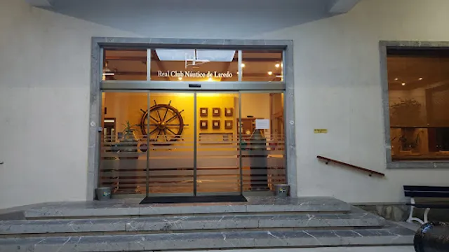 Real Club Náutico de Laredo