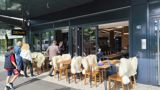 L'Otantik Restaurant Montreux