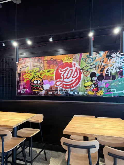 Zo's Good Burger Royal Oak