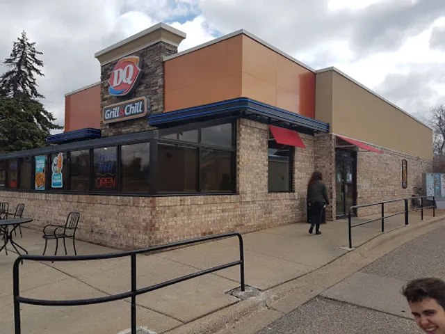 Dairy Queen Grill & Chill