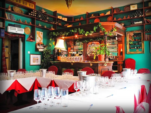 La Cave Wine Bar and Restaurant