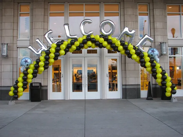 Affairs Afloat Balloons