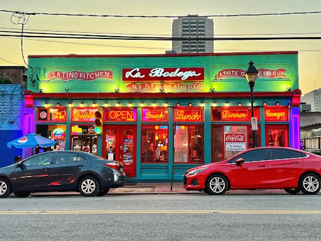 La Bodega Latin Kitchen & Cocktails RVA