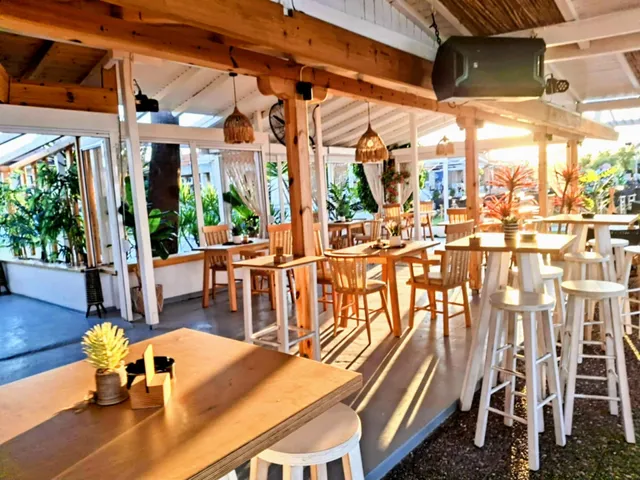 Bianco Beach Bar Nautilus