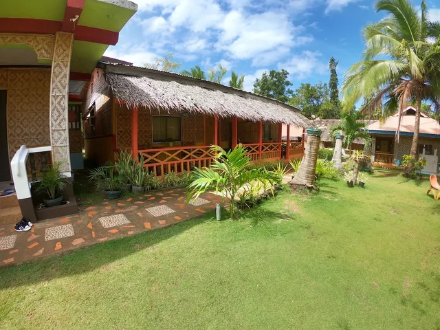 Bohol Sea Breeze Cottages & Resort