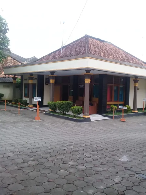 Hotel Hikmah