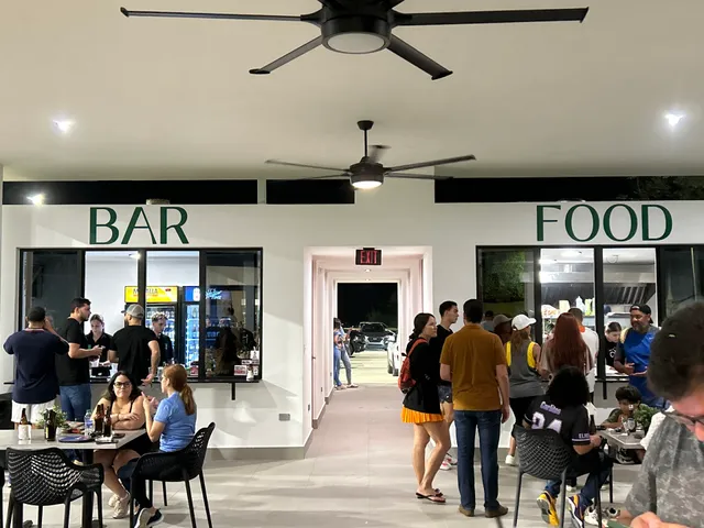 40-15 Gurabo Cuarenta Quince Restaurant @Ciudad Jardín