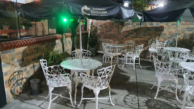 Restaurante República dos Camarões