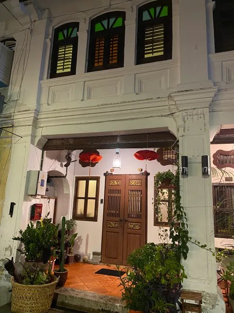 Hom’s Female Cottage