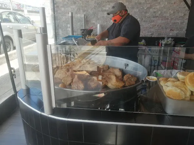 Carnitas El Molcajete