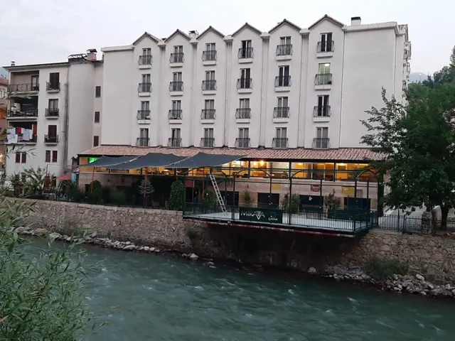 Mirava River Suites Hotel