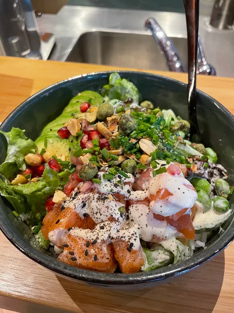 SHOBU POKÉ & DELI