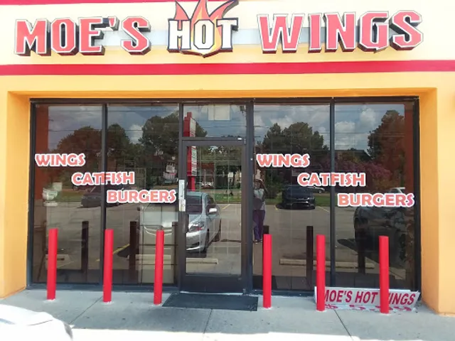 Moe's Hot Wings