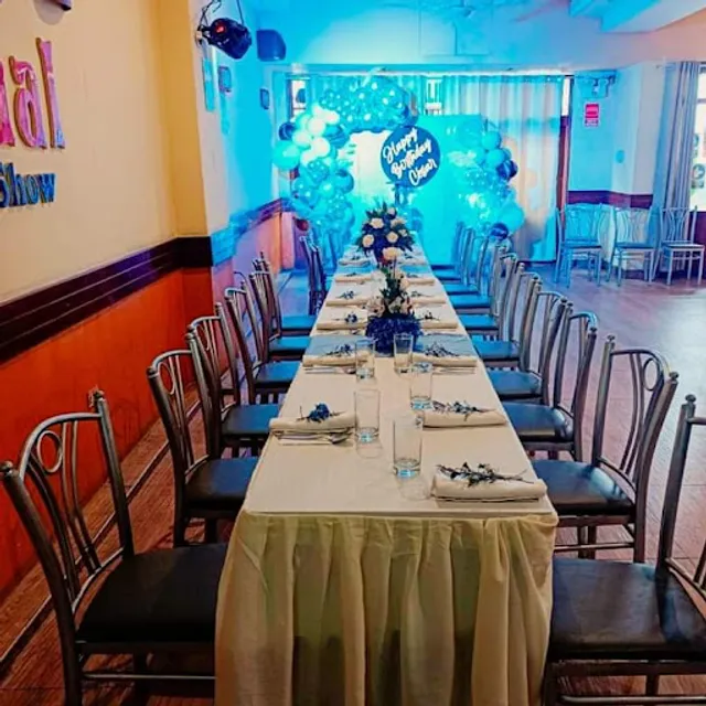 El Otro Gramadal - Restaurante . show