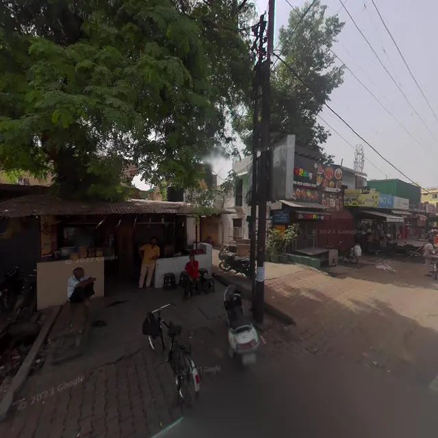 food Court Delhi Road Metro Plaza
