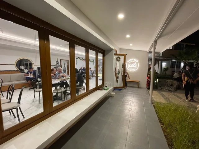 𝑇𝑜𝑛𝑡𝑎𝑟𝑛 𝐻𝑜𝑚𝑒