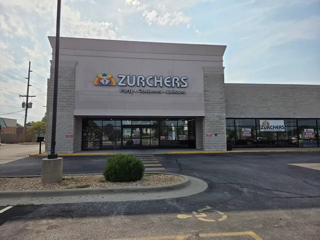 ZURCHERS Party + Costumes + Balloons