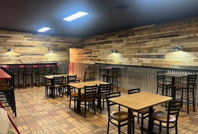 Lee's Famous Recipe Chicken