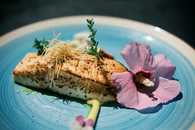 Esszimmer by F. Müller