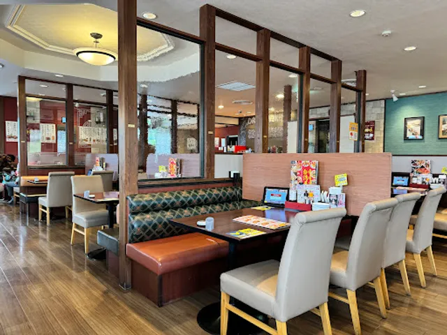 バーミヤン 須玉インター店