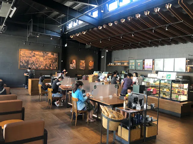 STARBUCKS Taitung Zhonghua Shop
