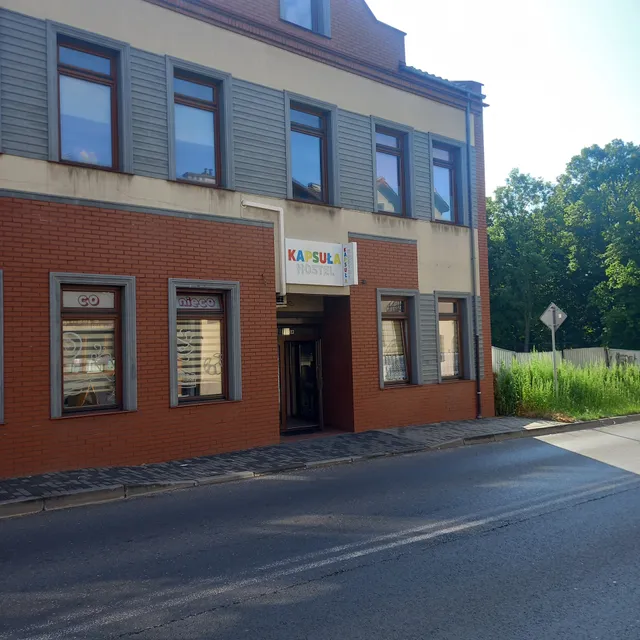 Kapsułowo Noclegi
