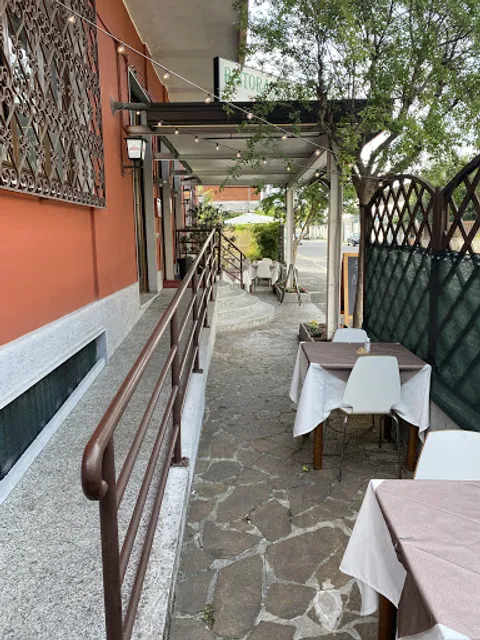 La Nuova Pergola Ristorante Pizzeria