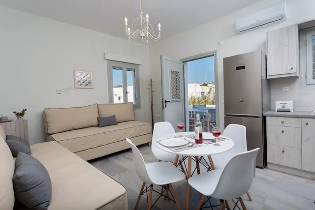 Heart of Paros Apartments