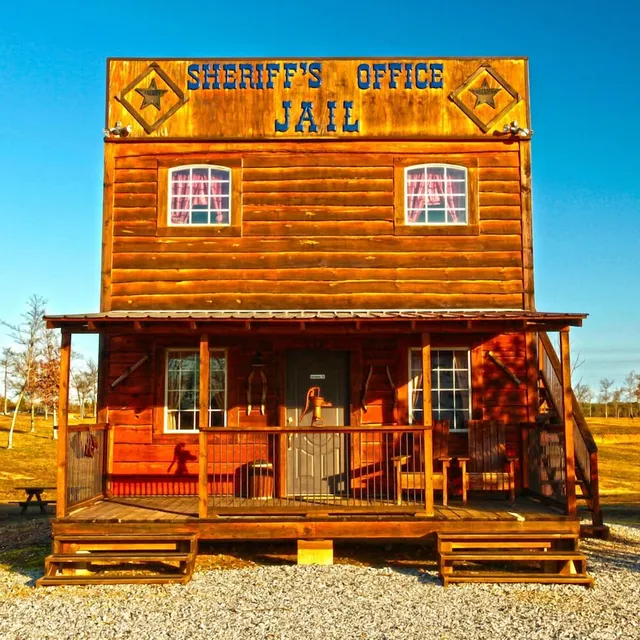 Diamonds Old West Cabins