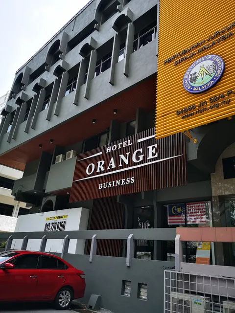 Orange Business Hotel