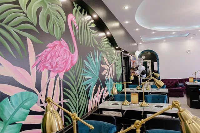 Салон красоты Nailon Studio | стрижки, маникюр Добрынинская