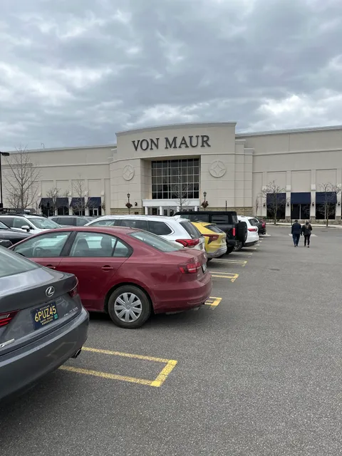 Von Maur