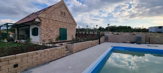 Herczeg-Fekete Cottage Birtokközpont