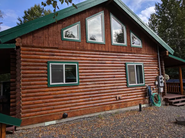 Kenai Riverfront Fishing Lodges