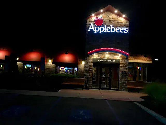 Applebee's Grill + Bar